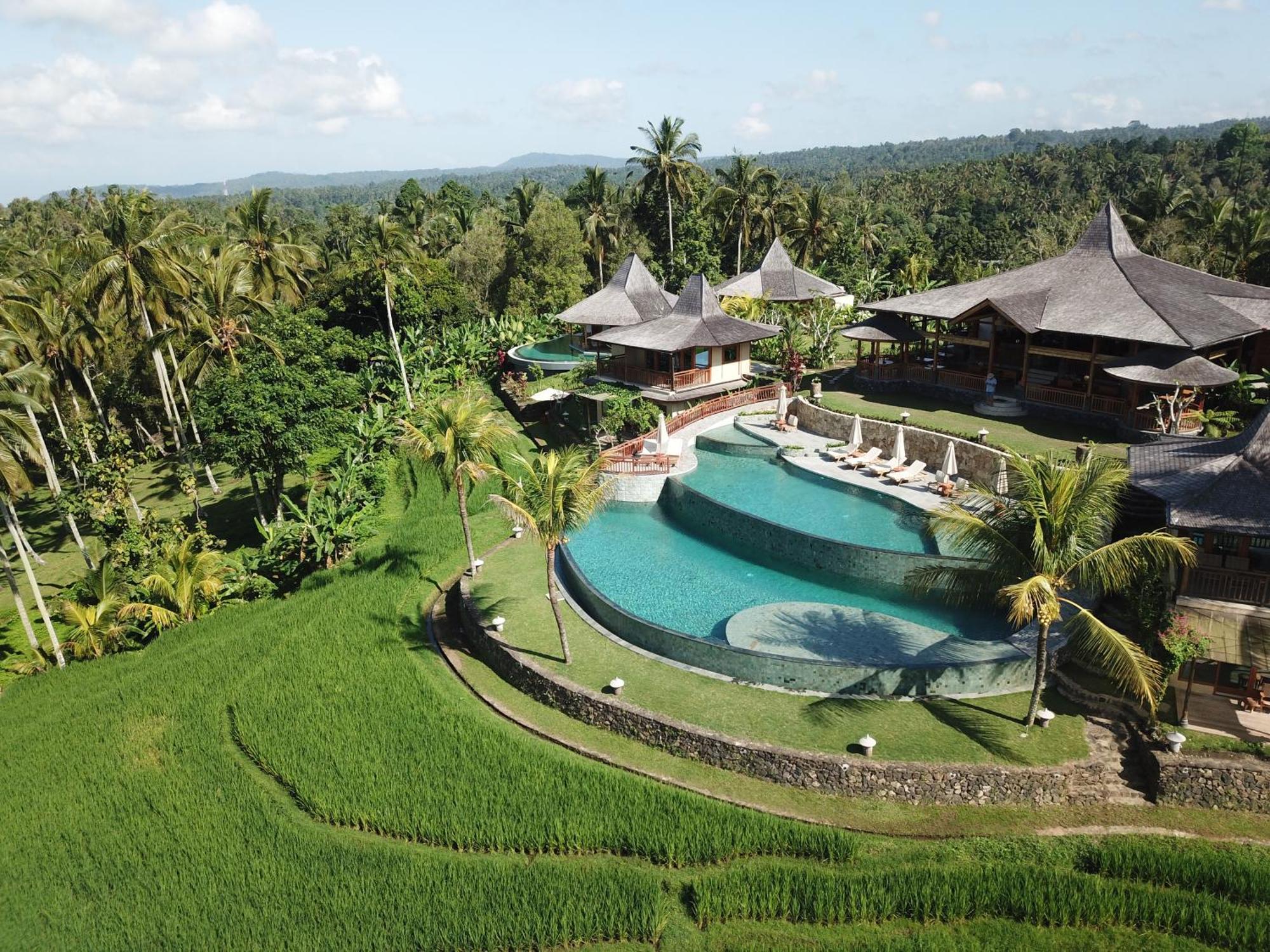 Puri Dajuma Terrace Eco Lodge & Spa Selemadeg  エクステリア 写真