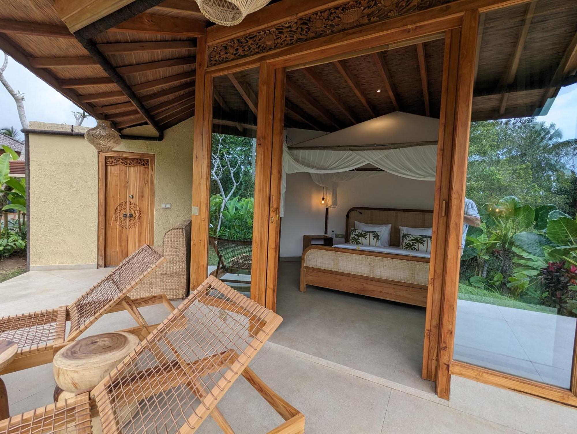 Puri Dajuma Terrace Eco Lodge & Spa Selemadeg  エクステリア 写真